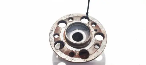Mercedes-Benz E W212 Rear wheel hub
