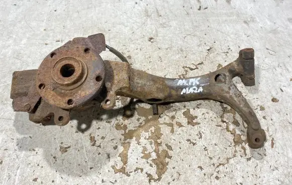 Audi A4 S4 B5 8D Front wheel hub spindle knuckle