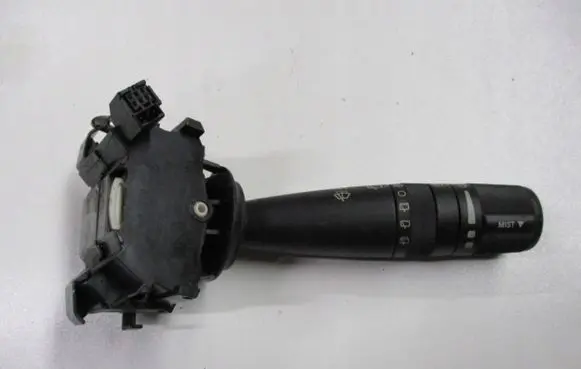 Wiper turn signal indicator stalk/switch