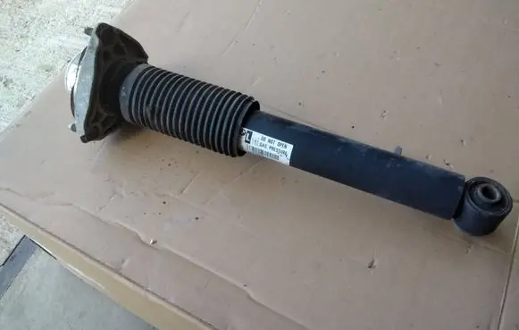 BMW X5 F15 Rear shock absorber/damper 3352 68867865 6867865