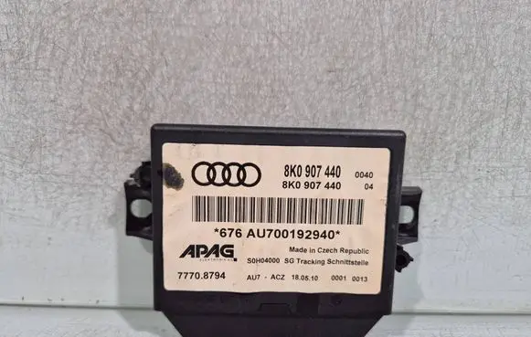 Audi Q7 4L Parking PDC control unit/module 8K0907440 77708794