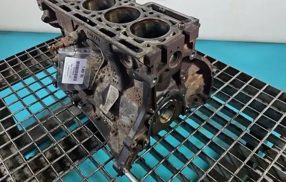 Renault Clio IV Engine block D4FD740 IMPRK1469186