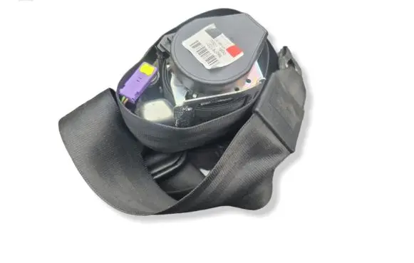 Audi A6 S6 C6 4F Front seatbelt 4F0857705A