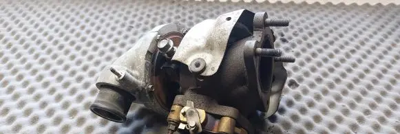 Mazda 3 III Turbo SH0113700 8103570002