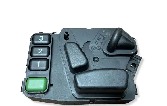 Mercedes-Benz E W210 Seat control switch 2108202910