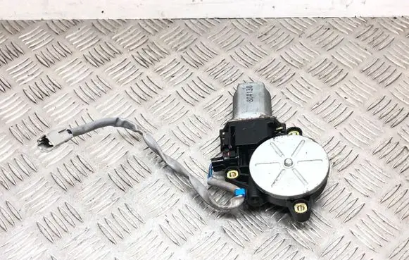 Honda CR-V Rear door window regulator motor 804130 WR512V