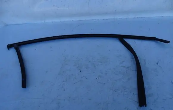 Ford Mondeo MK V Rubber seal loading door RC338