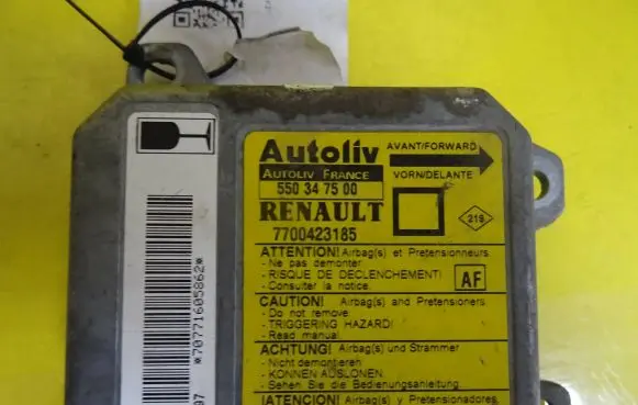 Renault Megane I Airbag control unit/module 7700423185 550347500