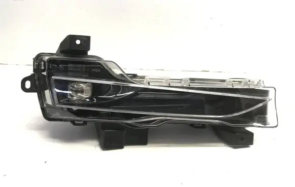 Tesla Model 3 Headlight/headlamp 150793310C 30052024 0024301404
