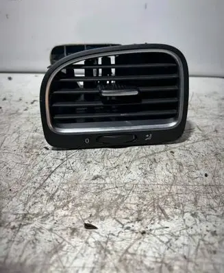 Volkswagen Golf VI Dashboard side air vent grill/cover trim 5K0819703 83KVBC6 5K0819709