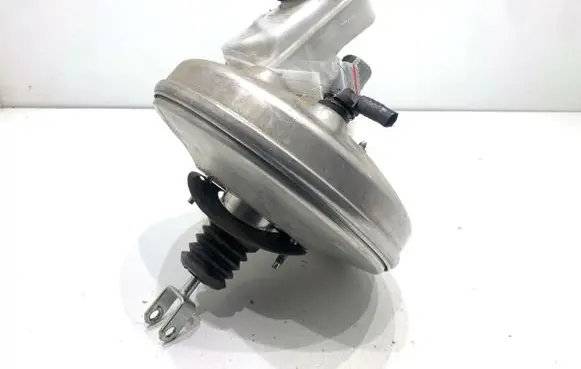 BMW 2 F44 Brake booster 6854643