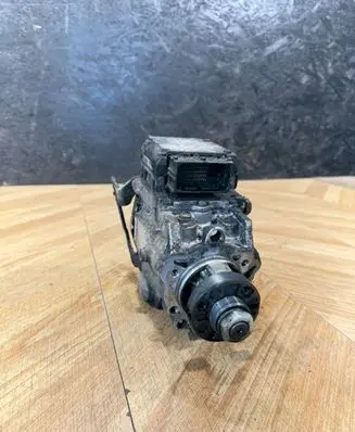 Opel Zafira A Fuel injection high pressure pump 0470504214