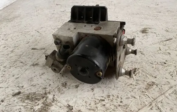 Mercedes-Benz A W168 ABS Pump