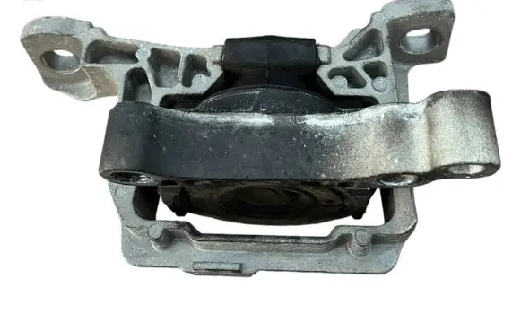 Volvo V40 Engine mount bracket alsi9cu3