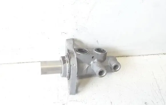 Volvo V60 Master brake cylinder