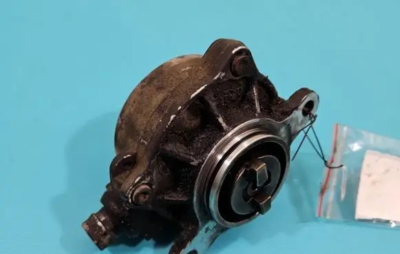 Vacuum pump