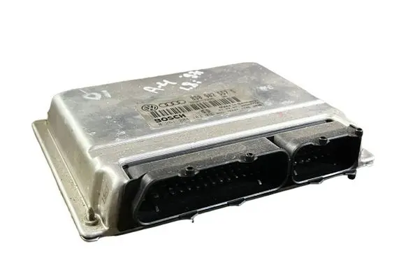 Audi A4 S4 B5 8D Engine control unit/module 8D0907557S 0261204183