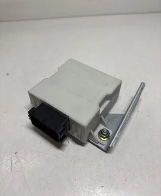 Toyota Corolla Verso AR10 Window wiper relay 859400F010A 603002