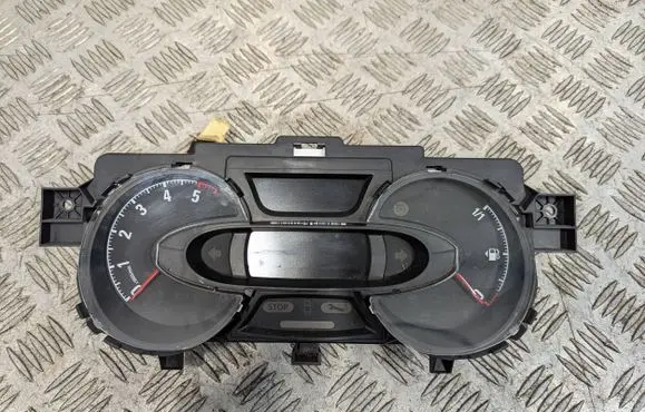 Opel Vivaro Speedometer (instrument cluster) 248108321R
