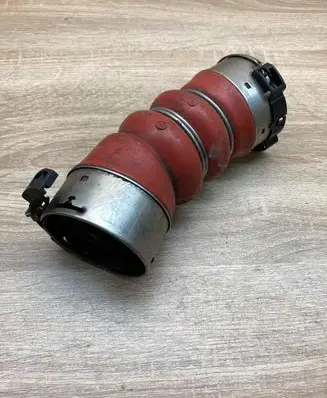BMW 5 F10 F11 Intercooler hose/pipe 7805401 11279410