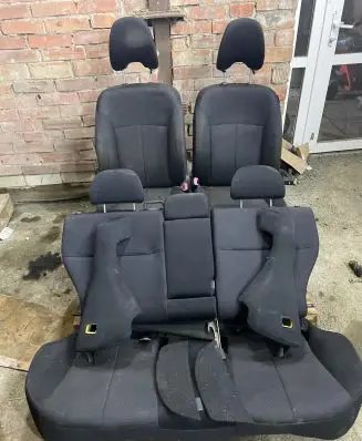 Seat set