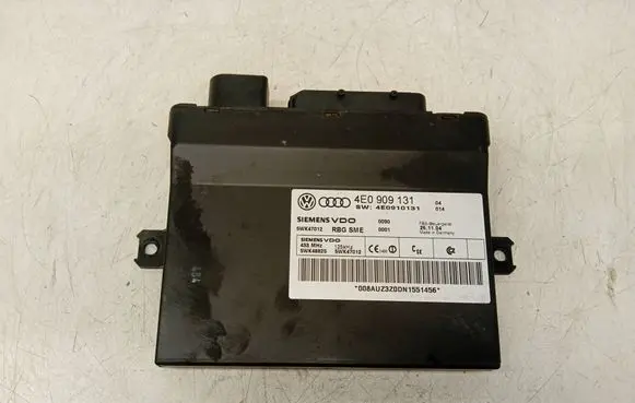 Audi A8 S8 D3 4E Comfort/convenience module 4E0909131 4E0910131 5WK47012