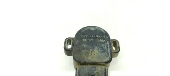 Subaru Forester SF Throttle valve position sensor A22667R00