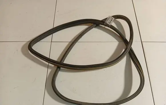 Opel Astra F Rubber seal front coupe door 