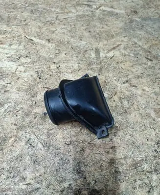Air intake hose/pipe