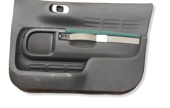 Citroen C4 Cactus Coupe rear side trim panel 98011901SQ 530140181