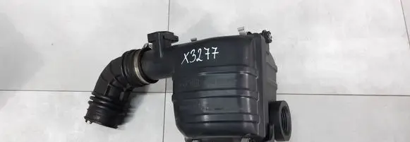 Suzuki Grand Vitara II Mass air flow meter 1974002230
