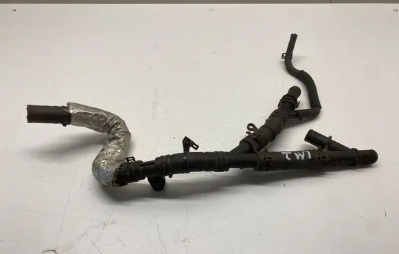 GMC Sierra IV Intercooler hose/pipe 85510529 551593 551593A