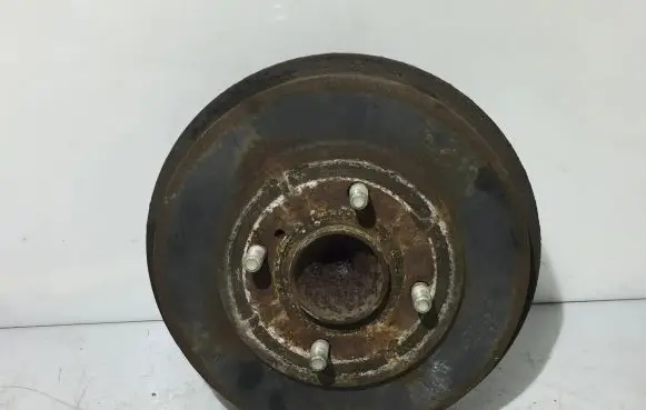 Ford Courier Drum brake (rear) EY162209R