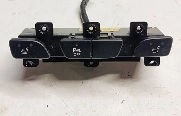 Hyundai ix35 Seat heating switch 846202Y900U3 846202Y900 933102Y800
