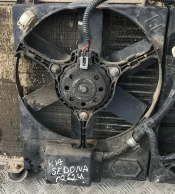 KIA Cerato Radiator cooling fan shroud