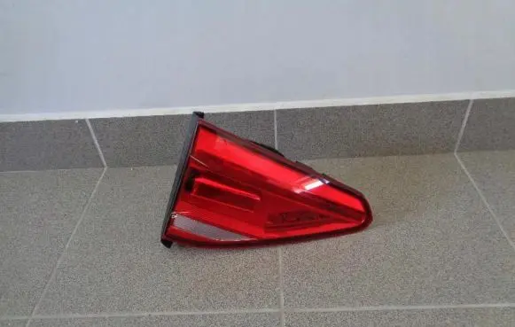 Volkswagen Touran III Tailgate rear/tail lights 5TA945093D