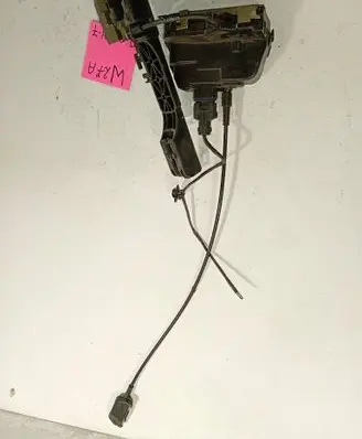 Renault Scenic II - Grand scenic II Front door lock 12121211
