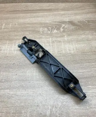 Ford Focus Rear door exterior handle/bracket XS41A266B22AJ