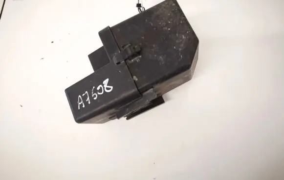 Seat Toledo II (1M) Fuse box set 1j0941389b