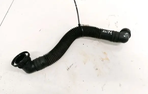 Skoda Fabia Mk1 (6Y) Air intake hose/pipe
