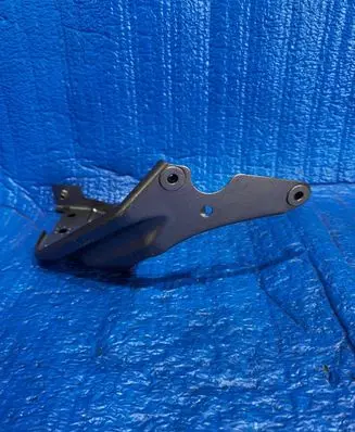 Skoda Karoq Fender mounting bracket 57A821168
