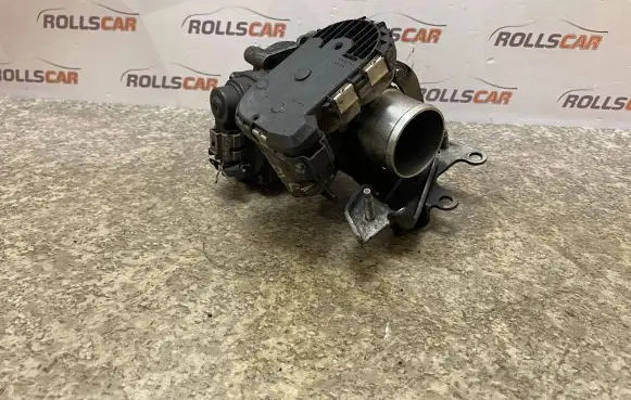 Renault Laguna III Throttle valve 8200330810D H8200330812