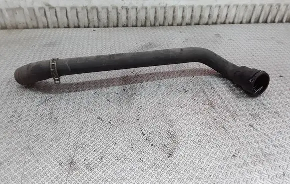 Ford Mondeo MK IV Engine coolant pipe/hose