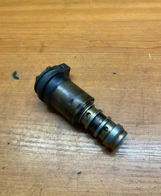 BMW 3 E90 E91 Camshaft position sensor 13150137