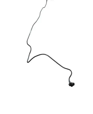 Engine coolant pipe/hose