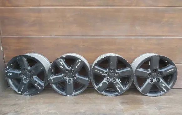 Toyota RAV 4 (XA20) R16 alloy rim 