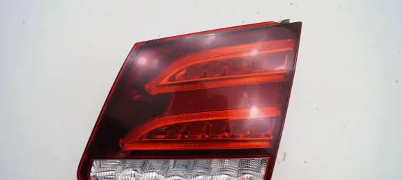 Mercedes-Benz E W212 Tailgate rear/tail lights 2129062203