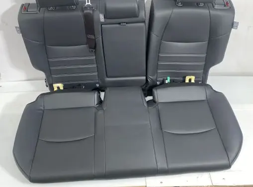 Toyota RAV 4 (XA50) Rear seat 