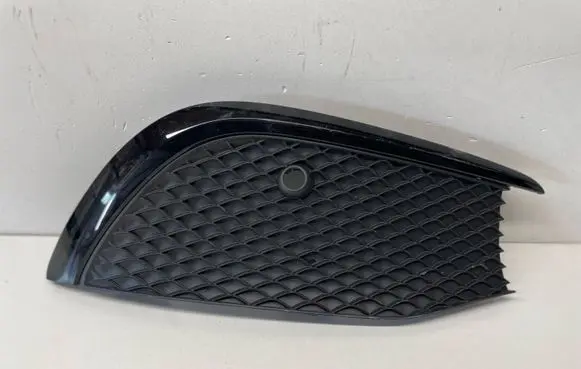Mercedes-Benz E W213 Front bumper lower grill A2138853003 2138853003
