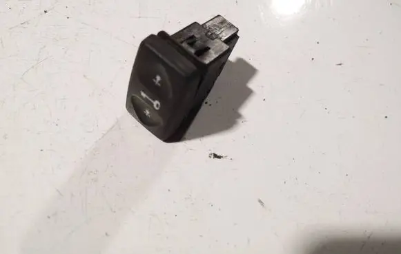 Land Rover Freelander Central locking switch button 